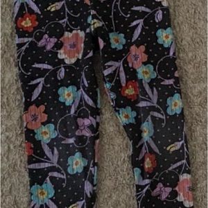 Kids Disney lula roe leggings. Minnie Mouse. S/M